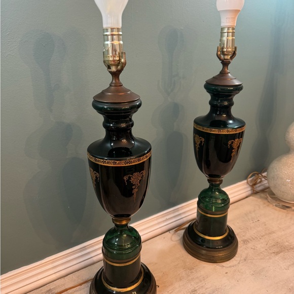 Pair of blown glass first quarter 20th century emerald green decoration w gilt - Picture 6 of 9